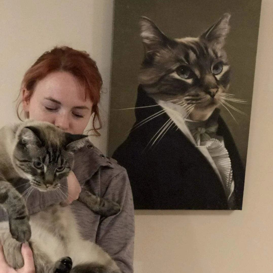 Frau hält Katze vor ihrem Haustier Porträt für Katzen