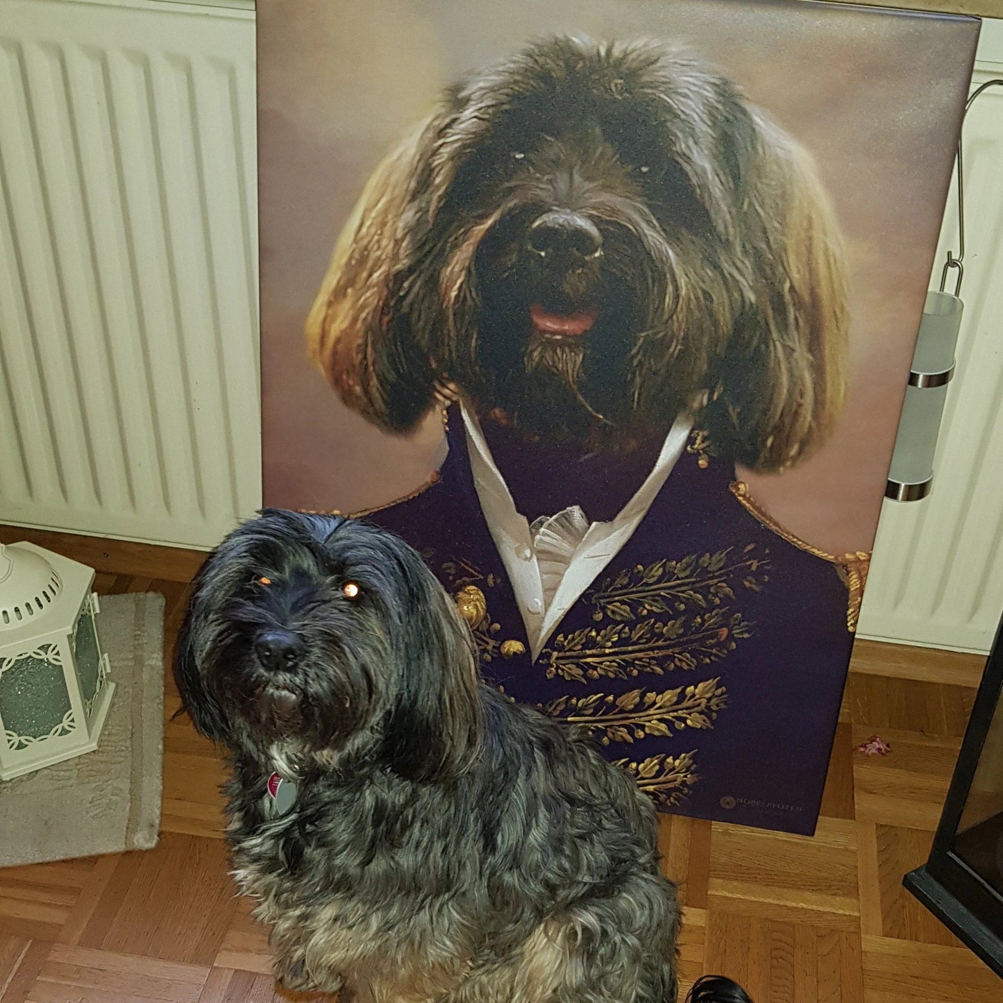 El oficial - retrato sobre lienzo y marco de madera